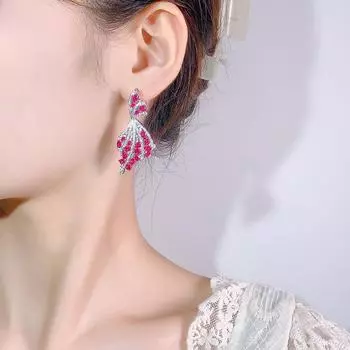 Осень и зима новые серьги ювелирные изделия мода веерные цветочные серьги красные корунды слегка инкрустированные цирконием серьги женские