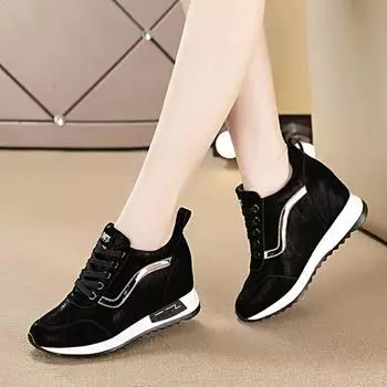 Осень и зима новые внутренние увеличивающие рост женские туфли корейская версия универсальные маленькие белые туфли тонкие одинарные туфли для отдыха и путешествий sp 35