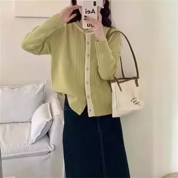 Осень и зима новый корейский вязаный свитер кружево сращивание ретро сладкий уменьшение возраста маленький ароматный тонкий свитер женский тренд one size fits all красный