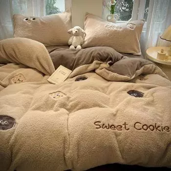 Осень и зима Взрыв Класс А Овечья шерсть Молочный флис Вышивка Маленький свежий Набор из 4 предметов Утолщенный Теплый Материнский и младенческий класс Набор из 3 предметов 1.2 m 3pc quilt 1.5*2m