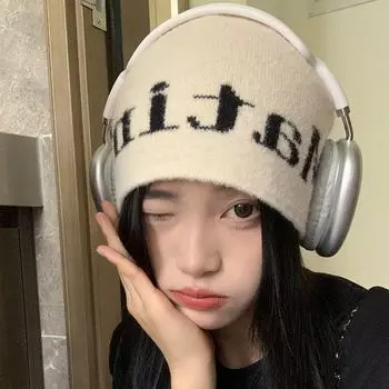 Осенью и зимой новая модная универсальная вязаная шапка женская теплая защита ушей шерстяная шапка вогнутой формы холодная шапка мужская прилив