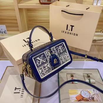 Осень/Зима 2023, новая модная сумка через плечо с вышивкой, универсальная коробка с принтом через плечо, маленькая квадратная сумка M