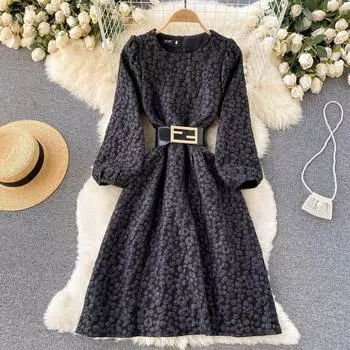 Осенне-зимнее новое тонкое темпераментное вязаное жаккардовое платье во французском стиле с маленькими благовониями в стиле ретро