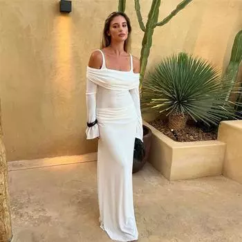 Осенне-зимнее женское облегающее платье-халтер с одной линией плеча и открытыми плечами, однотонное, плиссированное S чёрный