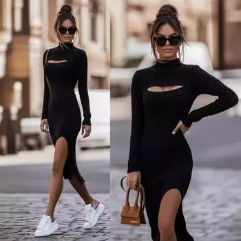 Осенне-зимнее женское однотонное платье с вырезом S чёрный