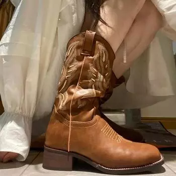 Осенне-зимние новые этнические ботинки из микрофибры, ковбойские сапоги в стиле вестерн, вышитые длинные женские ботинки с квадратным носком и толстым каблуком 35 светло-коричневого