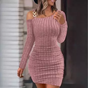 Осенне-зимние женские однотонные платья с металлической пряжкой, косым воротником, облегающим подолом, сексуальными длинными рукавами S чёрный