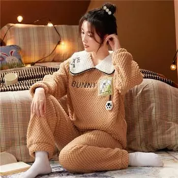 Осенне-зимние женские пижамные комплекты из фланели, милый кукольный воротник, вышитые буквы, пижамы, теплый отдых, бархатный комплект домашней одежды, милая пижама для девочек, женская пижама M