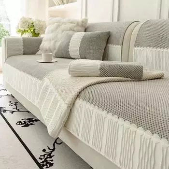 Осенне-зимний кремовый диванный коврик Four Seasons Universal Leather Sofa Cover Light Luxury Cover Fabric Towel 70x70cm грязно-белый