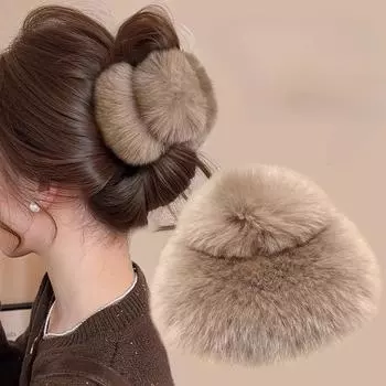 Осенне-зимний плюшевый зажим для волос женский пожилой смысл 2024 новый пушистый заколка для волос назад голова акула зажим головной убор