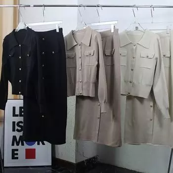 Осенне-зимний ретро-костюм с юбкой, женский модный уличный дизайн, модный однотонный костюм с юбкой на бедрах из двух частей S чёрный