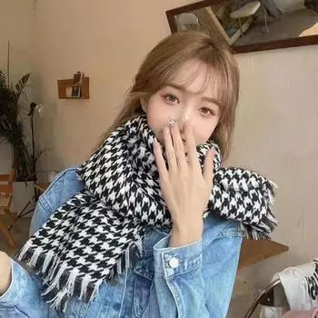 Осенне-зимний шарф, женский черно-белый клетчатый шарф с отделкой кисточками, толстая теплая шаль, универсальный длинный шарф чёрный
