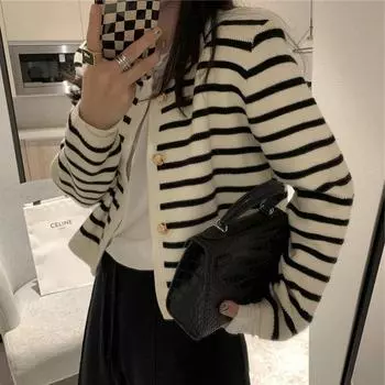 Осенне-зимний свитер куртка женская топ полосатый круглый вырез свободный короткий с небольшим ароматным ветром вязаный кардиган вязаный свитер женский One size
