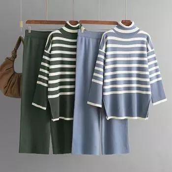 Осенне-зимний свободный свитер-пуловер с высоким воротником, женский полосатый трикотажный комплект из двух предметов с длинными рукавами и широкими брюками One Size чёрный