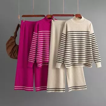 Осенне-зимний свободный свитер-пуловер с высоким воротником, женский полосатый трикотажный комплект из двух предметов с длинными рукавами и широкими брюками One Size чёрный