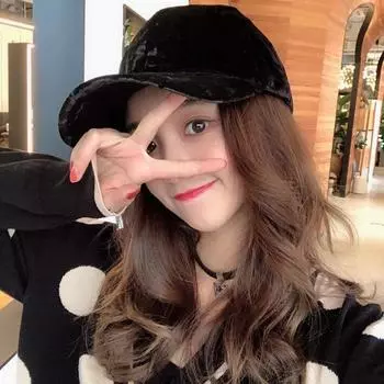 Осенне-зимняя бейсболка из золотистого бархата для детей, кепка знаменитости из Интернета, однотонная, универсальная, повседневная, модная, для пар, с загнутыми полями Adjustable красный