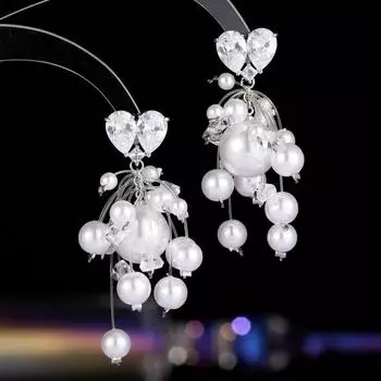 Осенне-зимняя мода темперамент серьги темперамент модный дизайн чувство ниши элегантность супер сказочный свет роскошные жемчужные серьги золотой