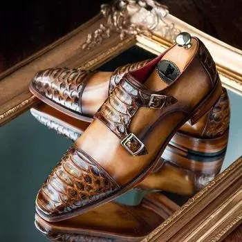 Осенне-зимняя мужская кожаная обувь большого размера с металлической пряжкой, декоративная, с леопардовым принтом, с низким верхом 38 чёрный