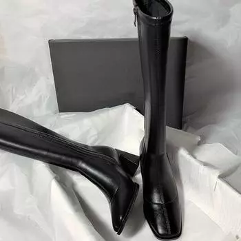 Осенне-зимняя обувь. Удобные и легкие женские ботинки большого размера на высоком каблуке. 35 чёрный