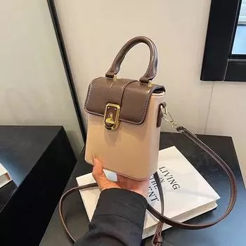 Осенне-зимняя простая повседневная сумка женская популярная маленькая квадратная сумка модная простая сумка-мессенджер через плечо 13*6*16 хаки