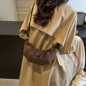 Осенне-зимняя ретро-матовая модная маленькая сумка женская 2024 новая сумка-круассан универсальная сумка-мессенджер для пельменей чёрный