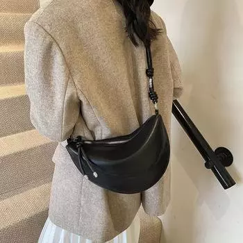 Осенне-зимняя ретро-сумка универсальная маленькая женская сумка 2024 года, новая сумка-мессенджер на одно плечо, сумка под мышкой, модная сумка-пельмень чёрный
