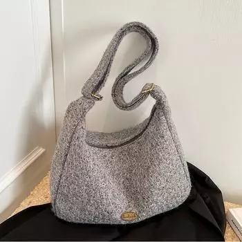 Осенне-зимняя шерстяная сумка женская большая вместительная новая повседневная простая сумка через плечо иностранная универсальная сумка для поездок на работу коричневый