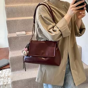 Осенне-зимняя сумка-цепочка большого объема для женщин 2024 года, новая повседневная сумка через плечо и подмышку, универсальная сумка-тоут