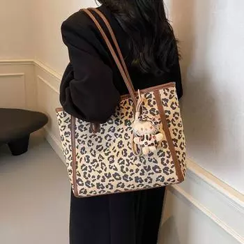 Осенне-зимняя сумка с леопардовым принтом большой вместимости для женщин 2024 года, новая модная сумка через плечо, повседневная портативная сумка-тоут