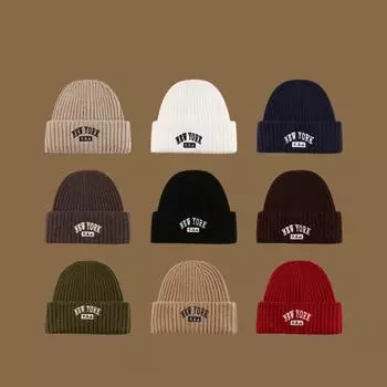 Осенне-зимняя теплая вязаная шапка с изображением лица, маленькая шерстяная шапка, мужской пуловер, холодная шапка, модная ретро-шапка с вышитыми буквами для женщин M56-58cm чёрный