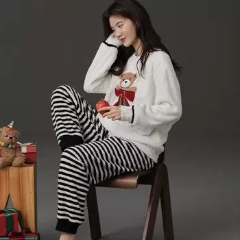 Осенне-зимняя теплая женская пижама из фланели с круглым вырезом и принтом медведя из мультфильма «Коралловый флис», с длинными рукавами и брюками, пижама для дома, комплект из двух предметов Female M