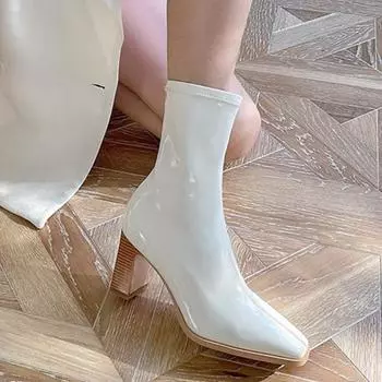 Осенне-зимняя удобная женская обувь больших размеров на толстом каблуке и короткие сапоги с квадратным носком 35 белый