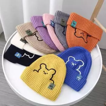 Осенне-зимняя защита ушей с милой вышивкой в виде медведя, универсальная теплая холодная шапка, пуловер, шапка-свитер, гофрированная вязаная шапка, женская шерстяная шапка молочный белый