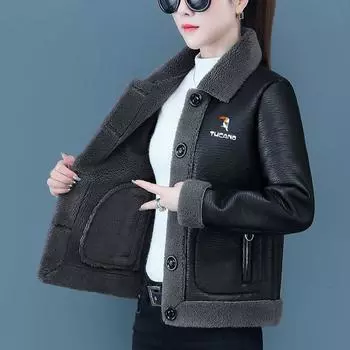 Осенне-зимняя женская флисовая кожаная куртка свободного покроя плюс бархатная кожаная байкерская куртка толстое флокированное кожаное пальто M чёрный