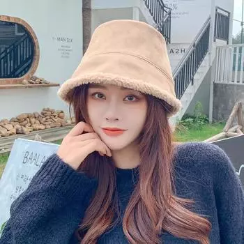 Осенне-зимняя женская рыбацкая шапка из замши и овечьей шерсти тонкая и универсальная, то же самое можно сказать и о теплой панаме. M56-58cm чёрный