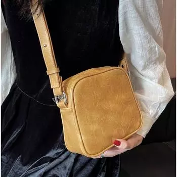 Осенне-зимняя женская сумка через плечо со знаменитостями, новинка 2022 года, маленькая квадратная сумка в стиле ретро, универсальная нишевая сумка через плечо Ins