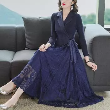 Осеннее бархатное облегающее плиссированное платье 2025 года с воротником-стойкой