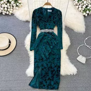 Осеннее и зимнее женское темпераментное золотое бархатное платье с v-образным вырезом на талии и тонким галстуком и разрезом с рюшами