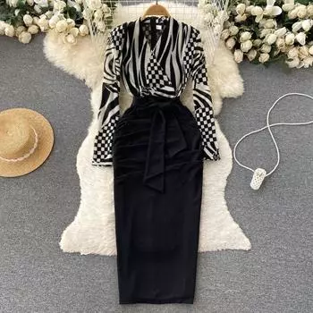 Осеннее легкое и знакомое стильное длинное платье с v-образным вырезом и талией с принтом и контрастным принтом M чёрный