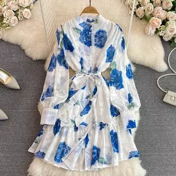 Осеннее новое модное элитное легкое роскошное темпераментное платье трапециевидной формы с воротником-стойкой и рукавами-фонариками с принтом на талии