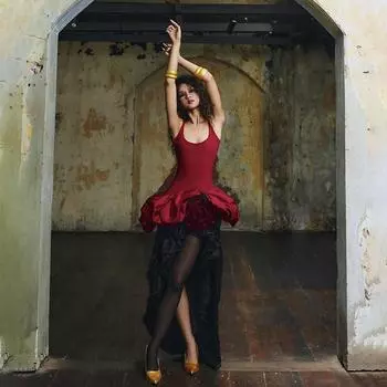 Осеннее женское однотонное облегающее платье без рукавов с высокой талией в уличном стиле S красный