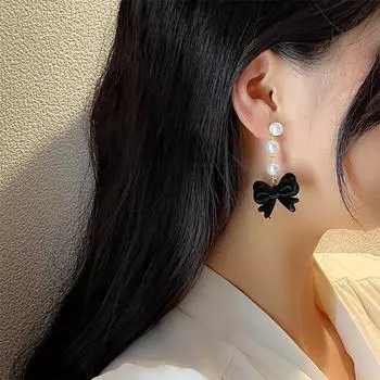 Осенние и зимние флокированные серьги-бантики женские легкие роскошные корейские серьги-гвоздики с жемчугом