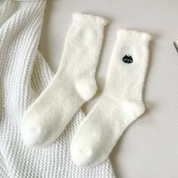 Осенние и зимние милые утолщенные плюшевые носки женские вышитые животные теплые носки до середины икры One size