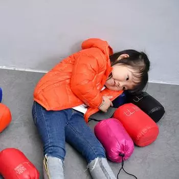 Осенние и зимние новые детские пуховики легкие и короткие из твила, детская одежда с капюшоном для мальчиков и девочек, теплые куртки 100cm розовый