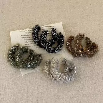 Осенние и зимние плюшевые шерстяные серьги-гвоздики женские нишевые дизайнерские серьги с чувством уникальной индивидуальности модные изысканные универсальные серьги