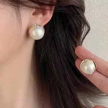 Осенние и зимние ретро-серьги в стиле Гонконга для женщин, популярные новые стили, высококачественные серьги, золотые универсальные серьги