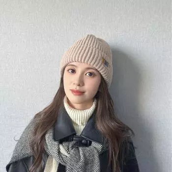 Осенние и зимние шапки женские новые вязаные шапки универсальные теплые защитные наушники утолщенные модные шерстяные шапки One size