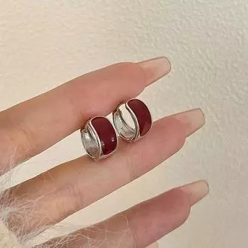 Осенние и зимние универсальные серьги-пряжки в стиле ретро с клееным красным украшением на ушах, праздничные серьги-пряжки, модные