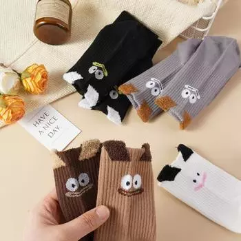 Осенние носки, новые 3D мультяшные плюшевые женские носки средней длины, ретро-цвета Майяра, высокие эластичные носки one size чёрный