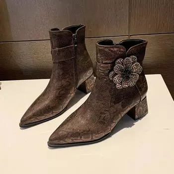 Осенние новые массивные одинарные ботинки женские модные заостренные боковые молнии со стразами и цветами удобные короткие ботинки 35 чёрный